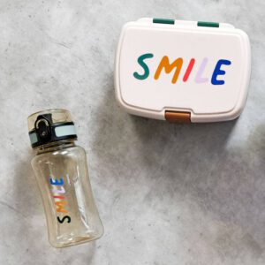 ZESTAW LUNCHBOX + TRITANOWA BUTELKA - BIDON 460 ML LITTLE GANG SMILE MILKY/OCEAN GREEN